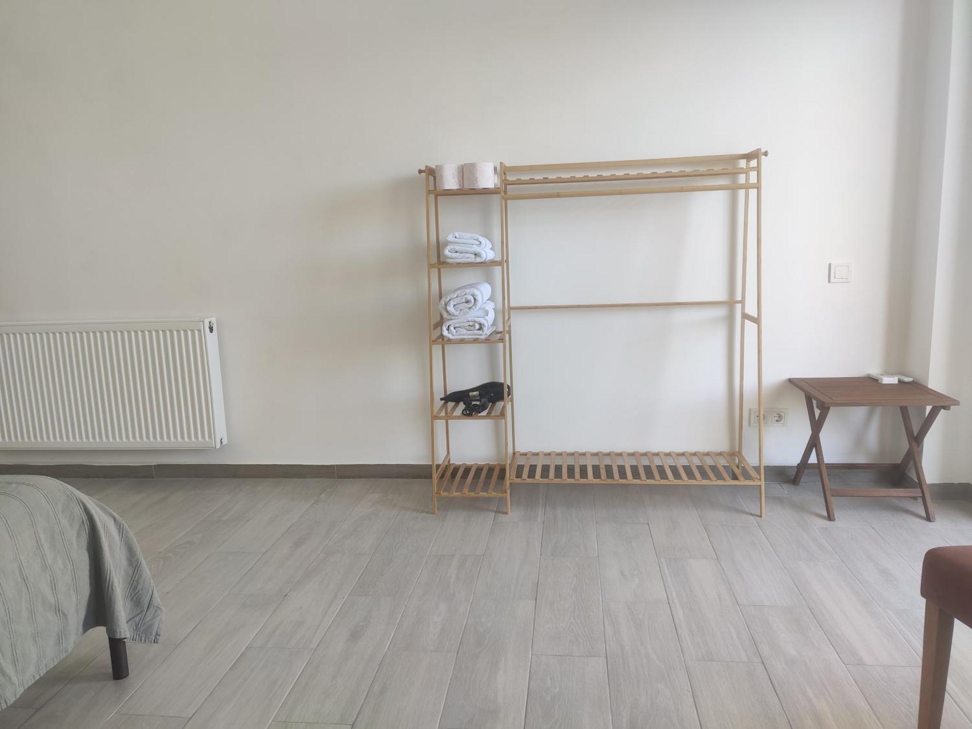 Family Нotel Banuri Koetaisi Buitenkant foto